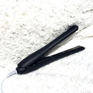 💣 Black Travel size flat iron ☀️